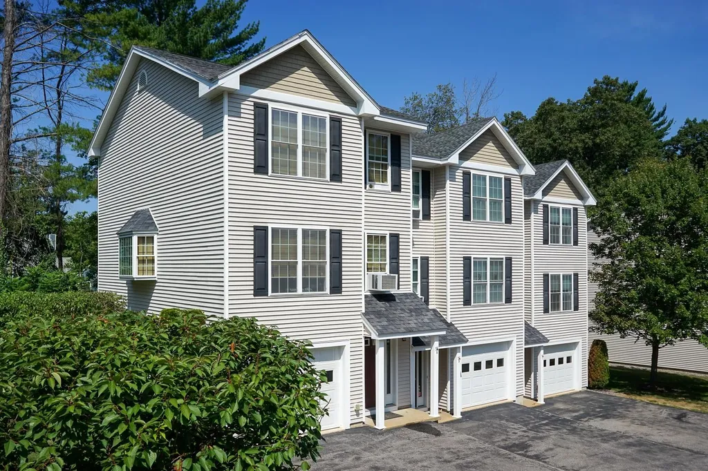 14 Melissa Way Laconia NH 03246