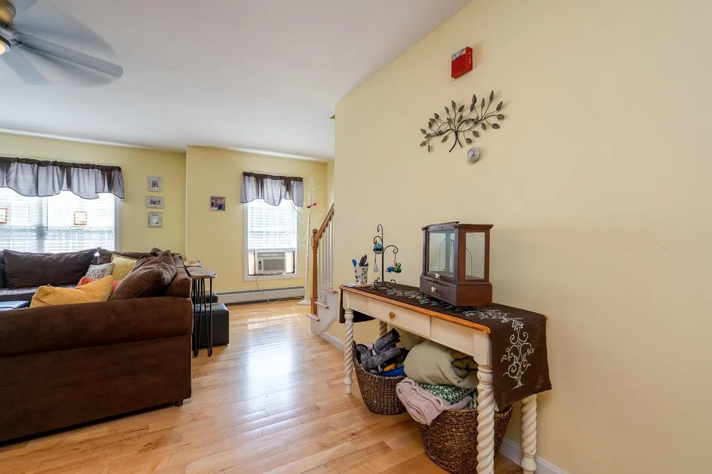 14 Melissa Way Laconia NH 03246