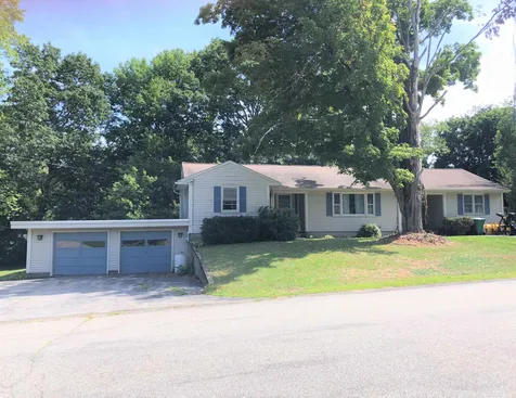 5 Thomas Street Rochester NH 03867
