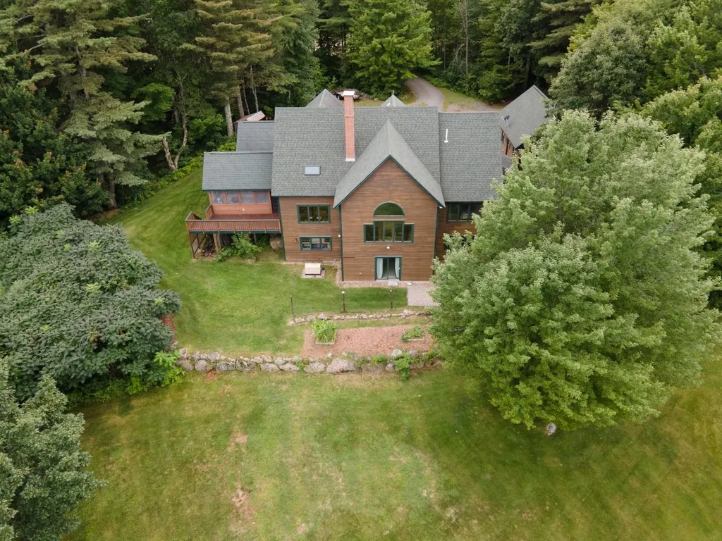 5 Trinity Road Meredith NH 03253