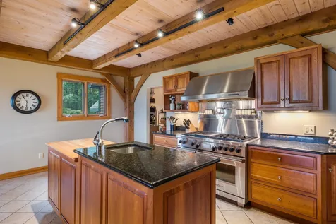 5 Trinity Road Meredith NH 03253