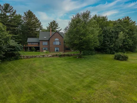 5 Trinity Road Meredith NH 03253