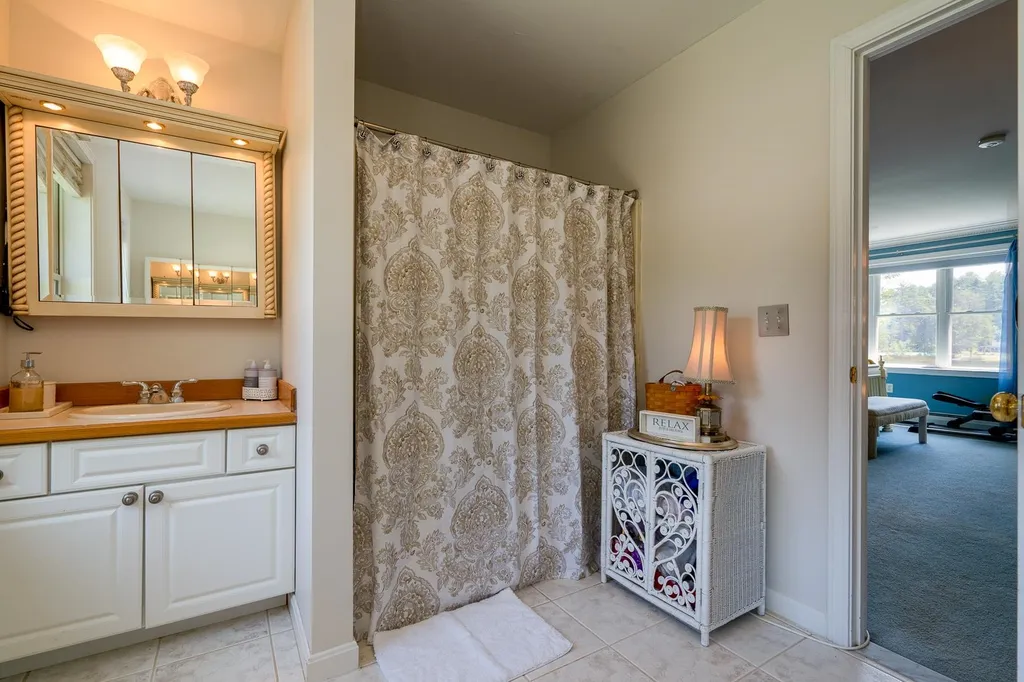 21 Hartshorn Lane Warner NH 03278