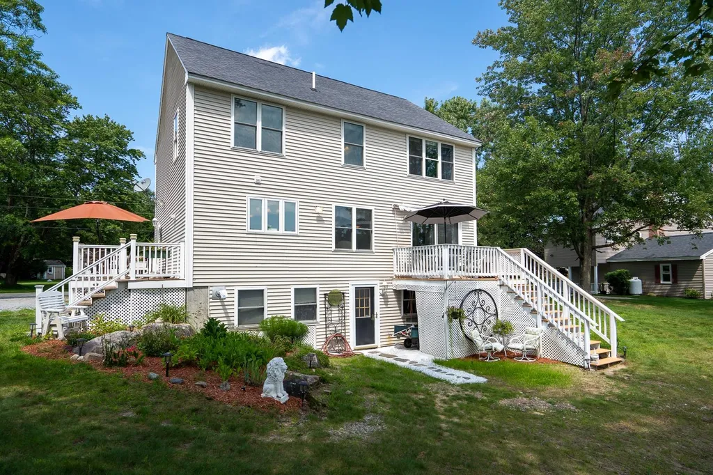 21 Hartshorn Lane Warner NH 03278