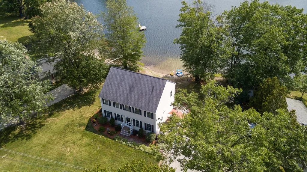 21 Hartshorn Lane Warner NH 03278