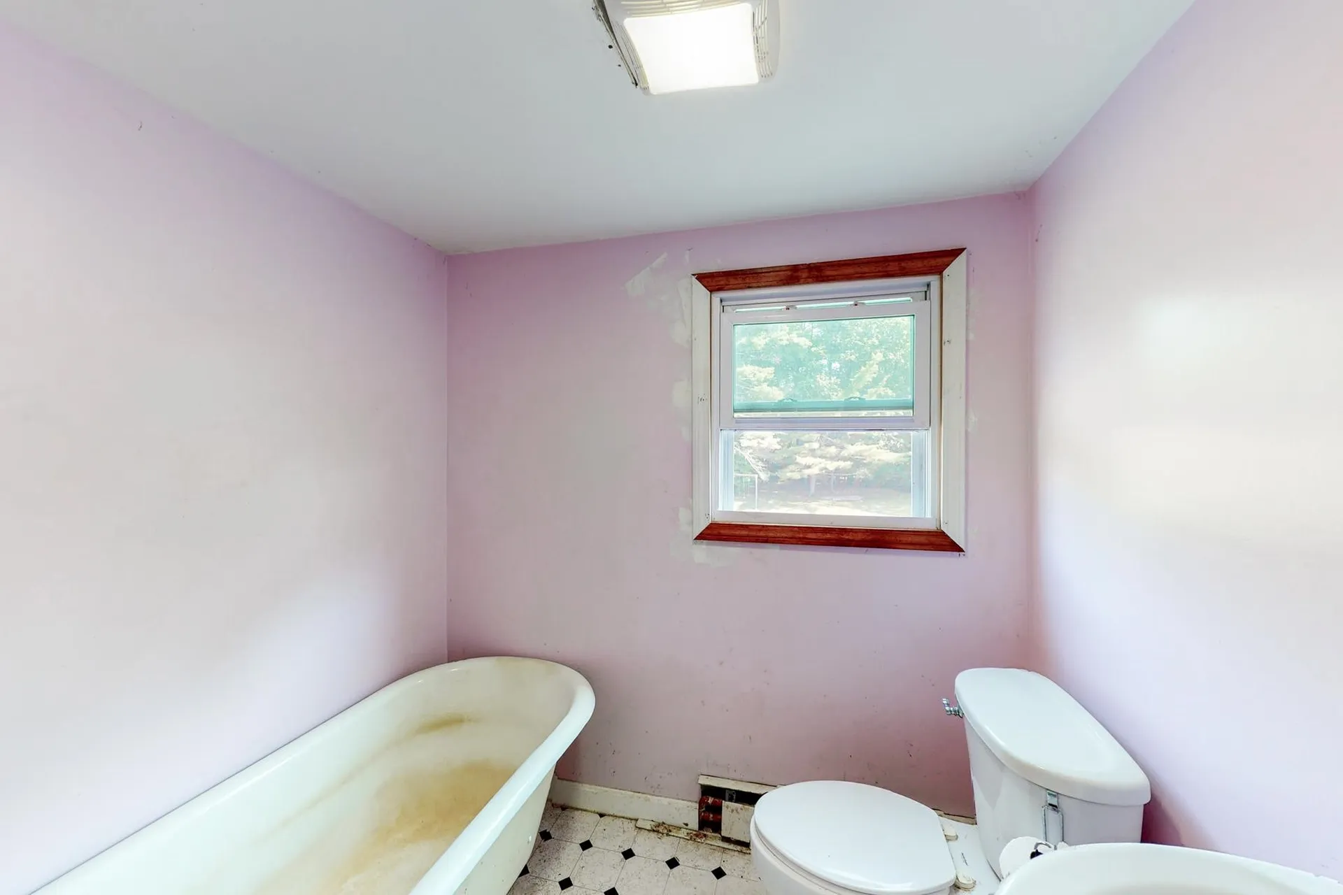 43 Winter Street Tilton NH 03276