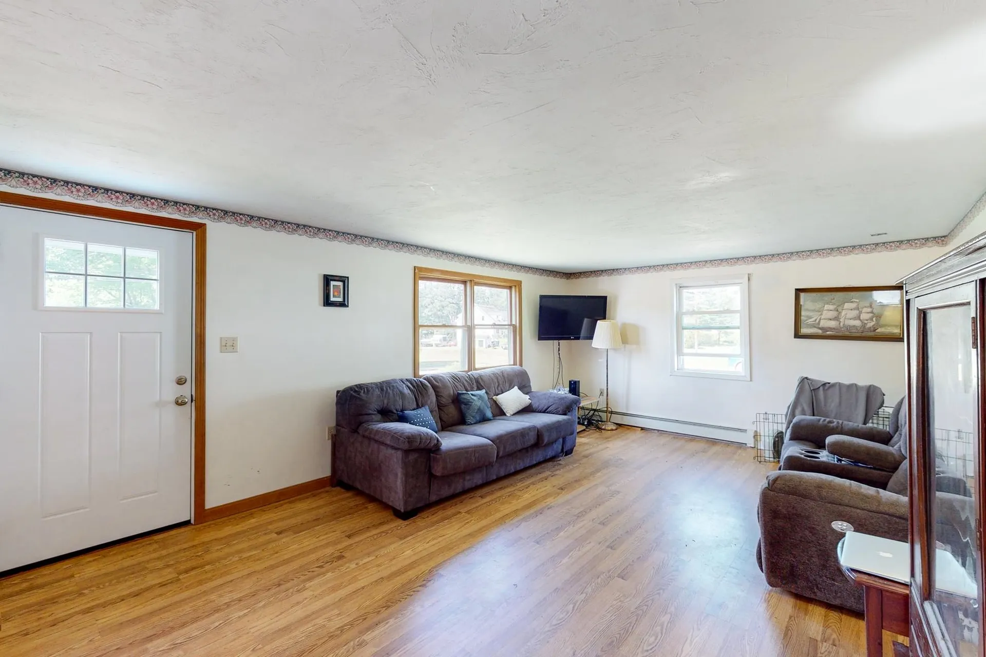 43 Winter Street Tilton NH 03276