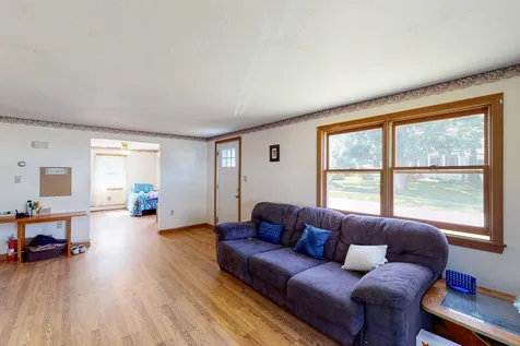 43 Winter Street Tilton NH 03276