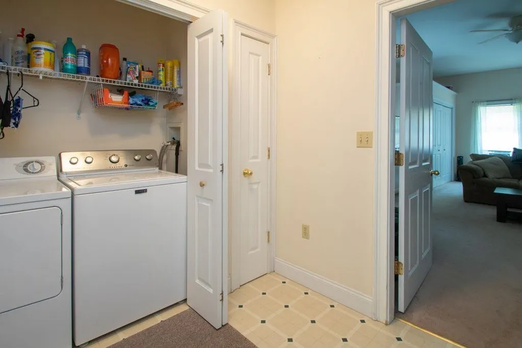 23 Exeter Road Hampton NH 03842