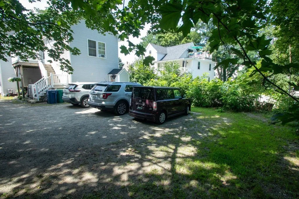 23 Exeter Road Hampton NH 03842