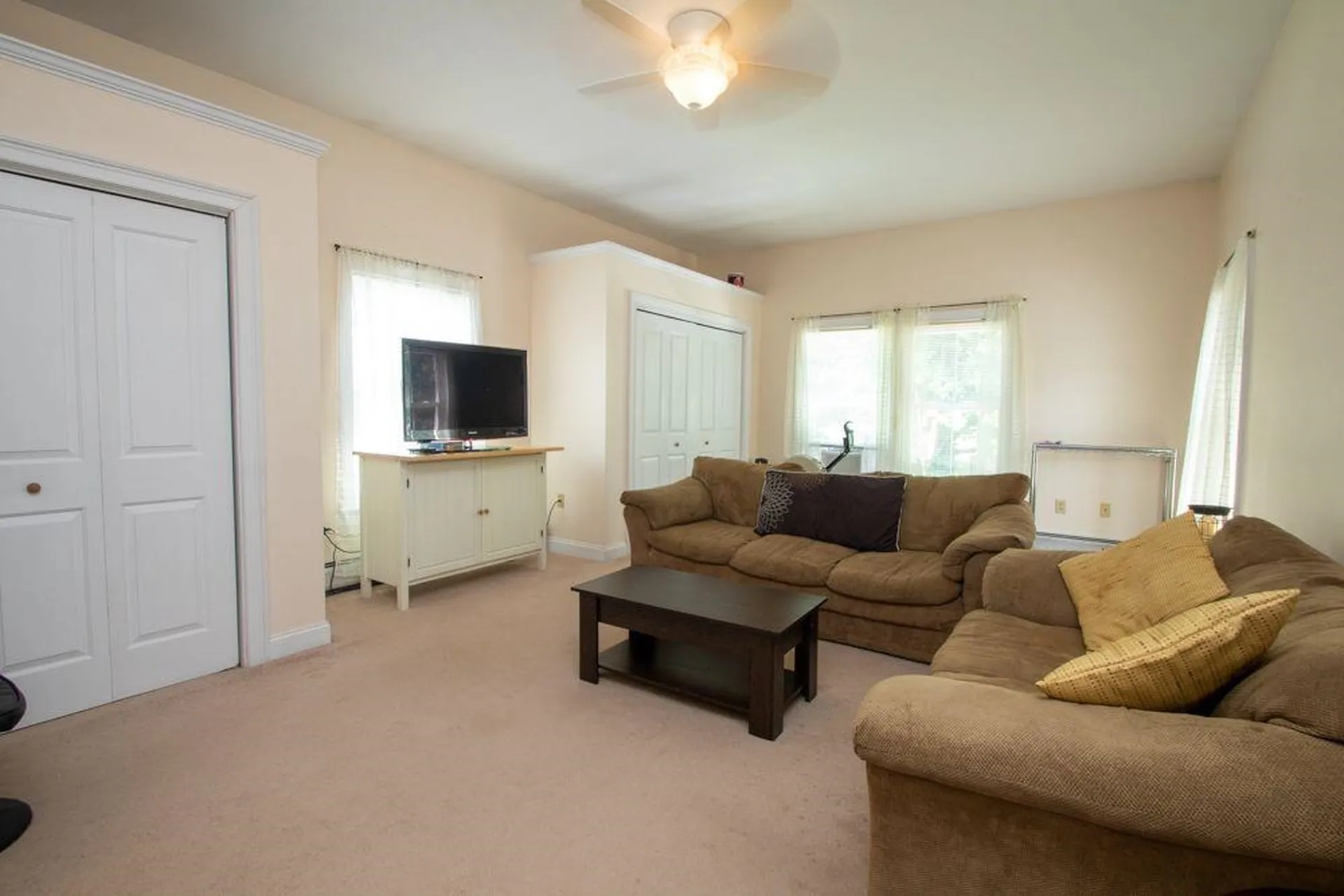 23 Exeter Road Hampton NH 03842
