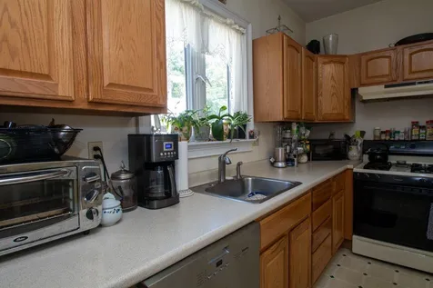 23 Exeter Road Hampton NH 03842