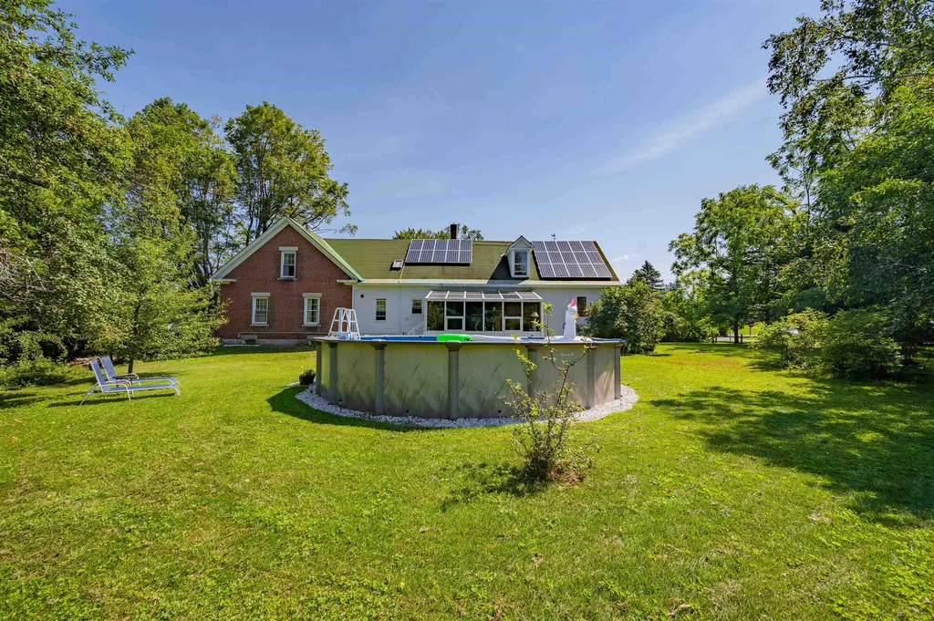 32 West Cobble Hill Road Barre Town VT 05641
