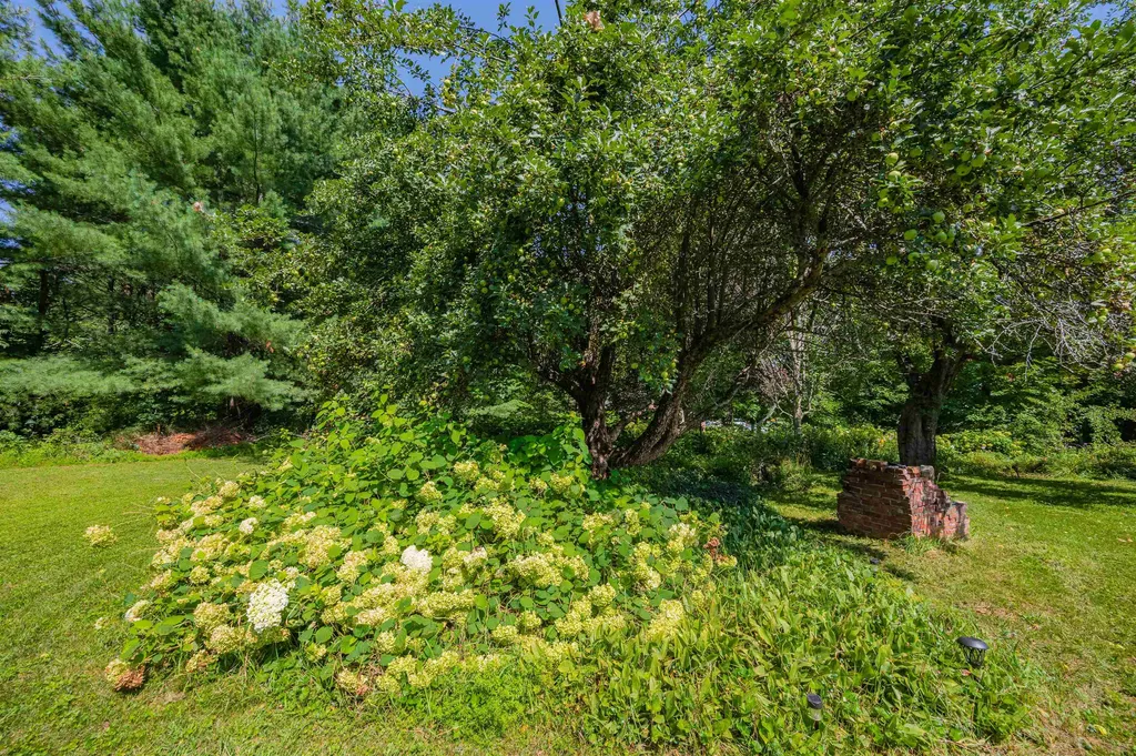 32 West Cobble Hill Road Barre Town VT 05641