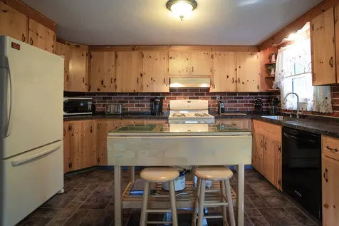 290 Meadowbrook Road Brattleboro VT 05301