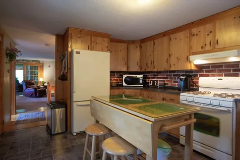 290 Meadowbrook Road Brattleboro VT 05301