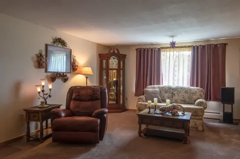 290 Meadowbrook Road Brattleboro VT 05301
