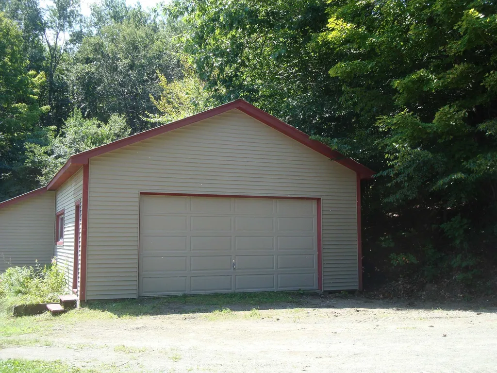 142 Aiken Road Putney VT 05346
