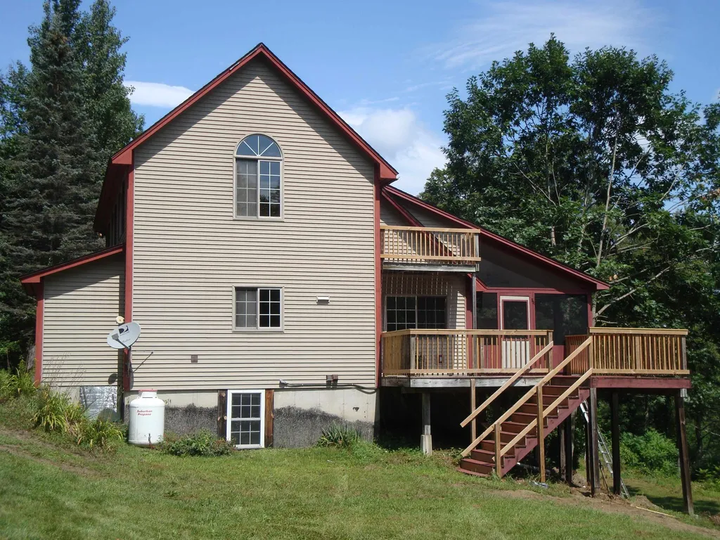 142 Aiken Road Putney VT 05346