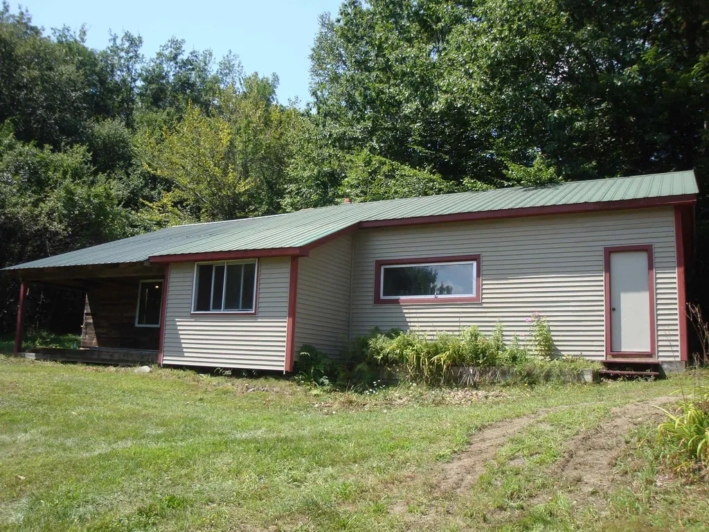 142 Aiken Road Putney VT 05346