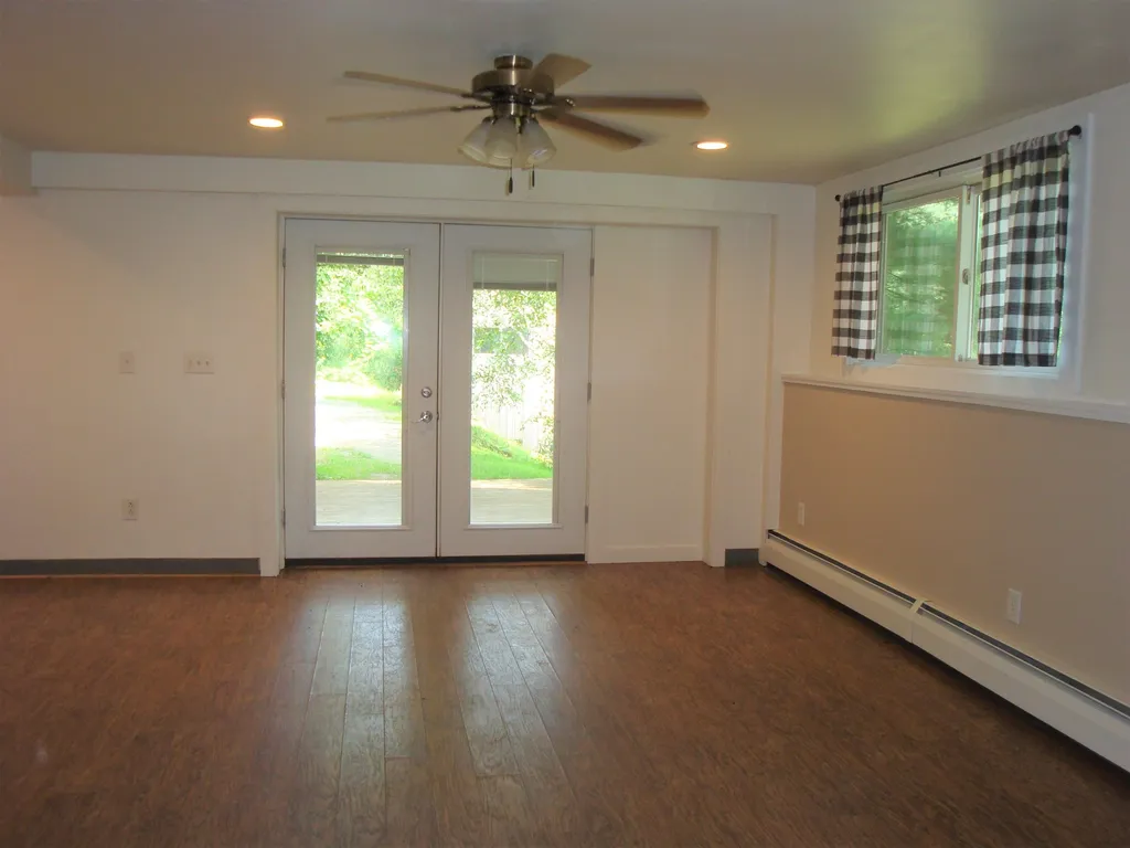 142 Aiken Road Putney VT 05346