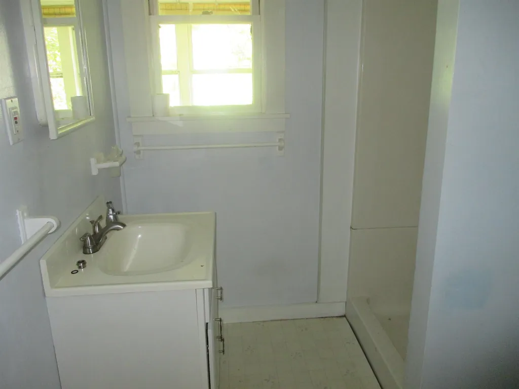 18 Sawtelle Road Windham NH 03087