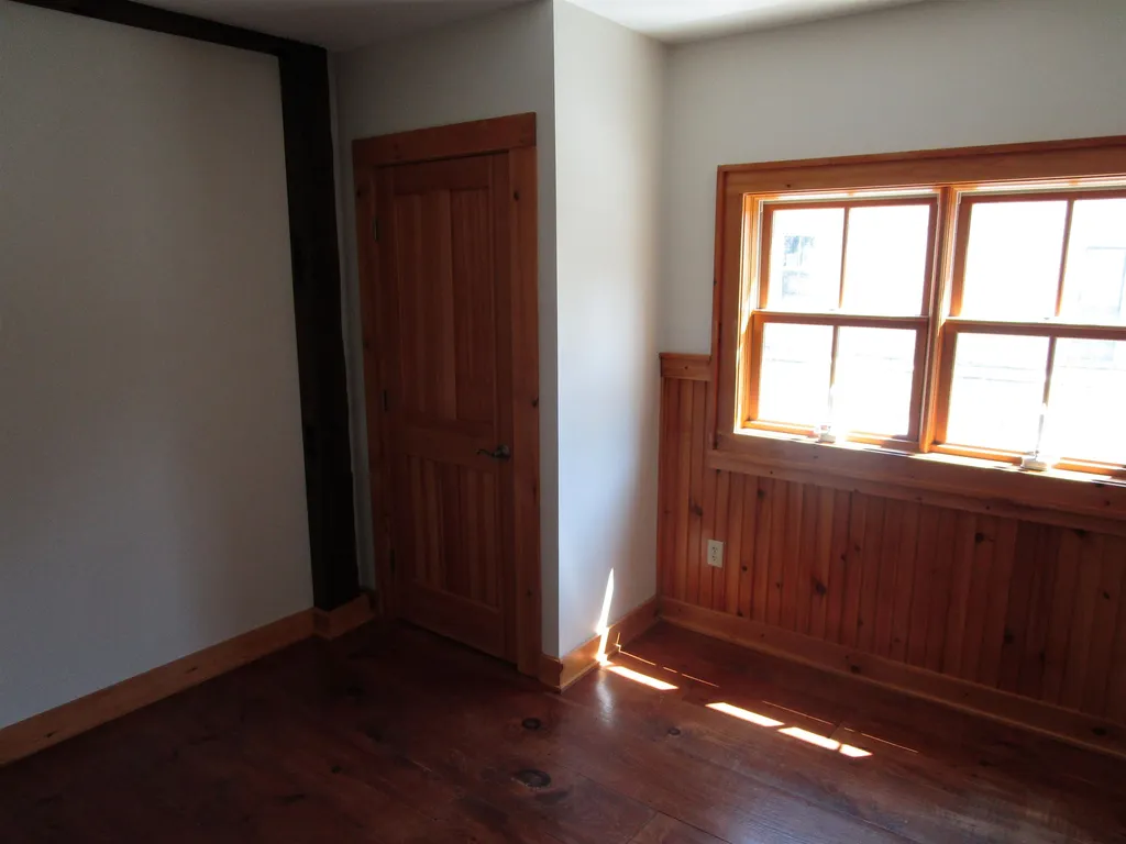 24 W Main Street Wilmington VT 05363