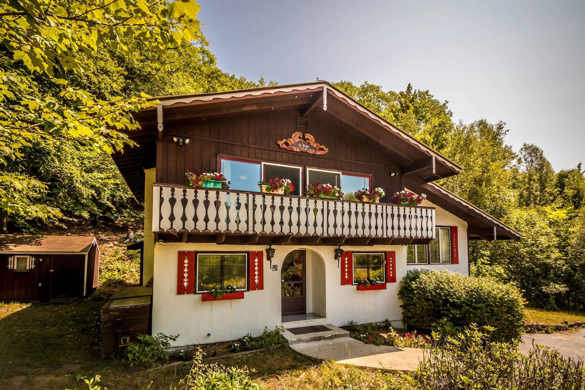 41 Linderhof Strasse E Bartlett NH 03812