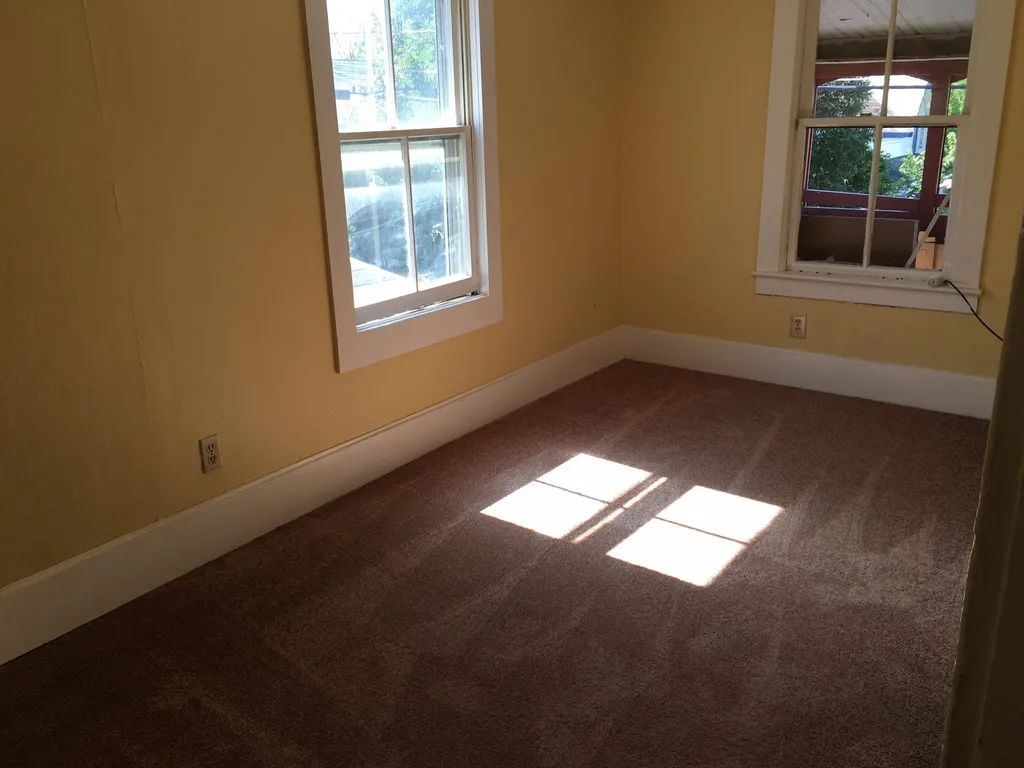 32 Rose Street Burlington VT 05401