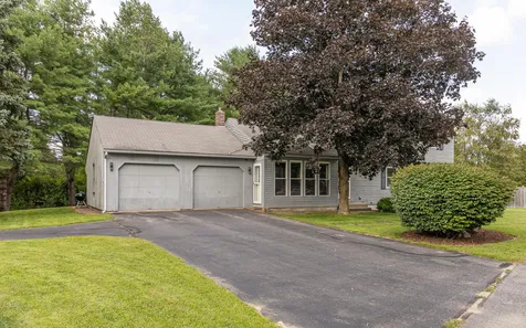 19 Evans Circle Keene NH 03431
