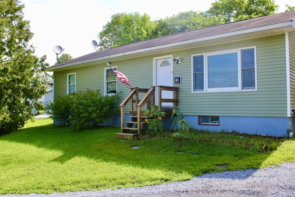 7 West Street Vergennes VT 05491