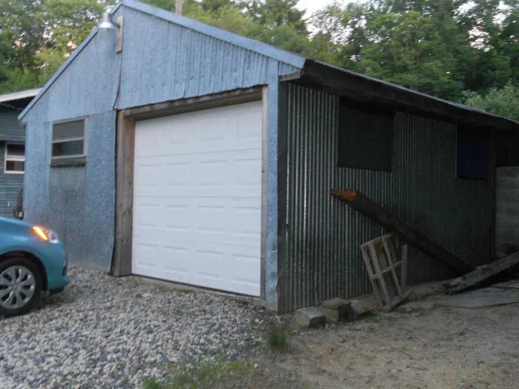 111 Harriman Hill Road Raymond NH 03077