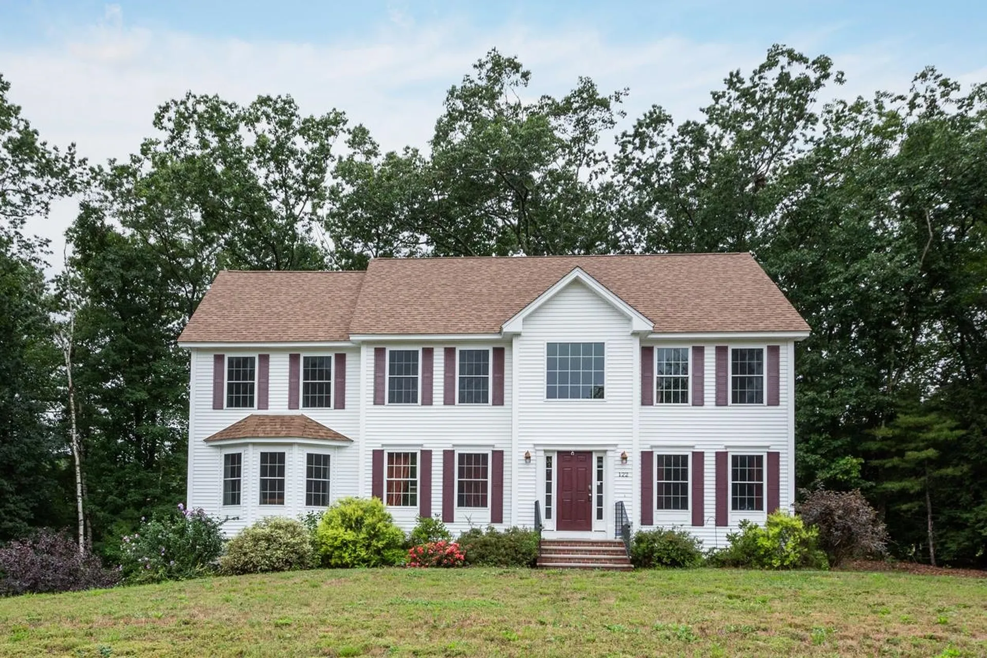 122 Frontier Drive Pelham NH 03076