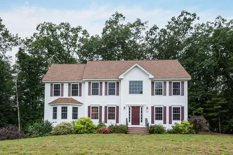 122 Frontier Drive Pelham NH 03076