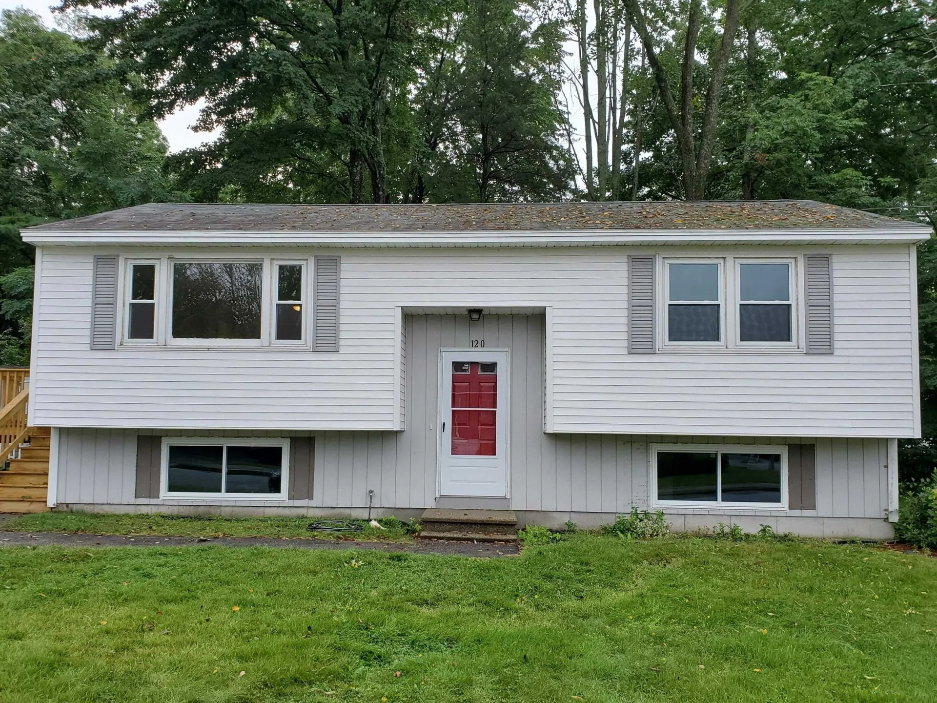 120 Derryfield Court Manchester NH 03104
