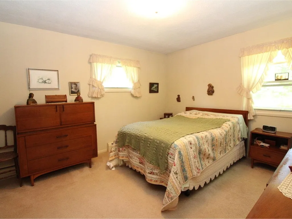 9 Sand Hill Road Essex VT 05452