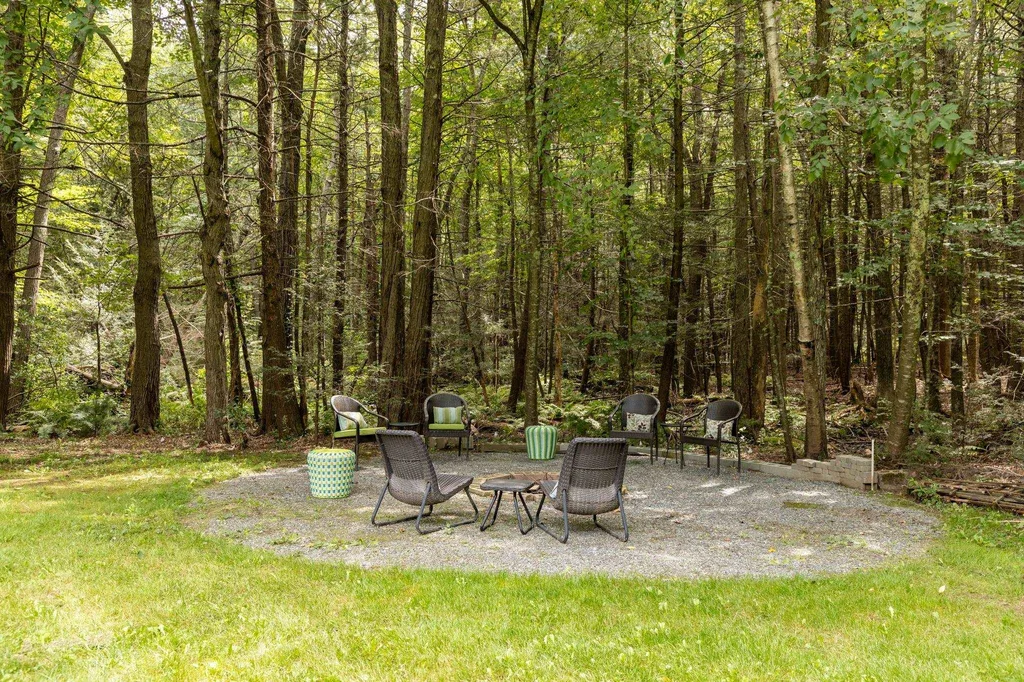 10 Oak Drive Hampton Falls NH 03844