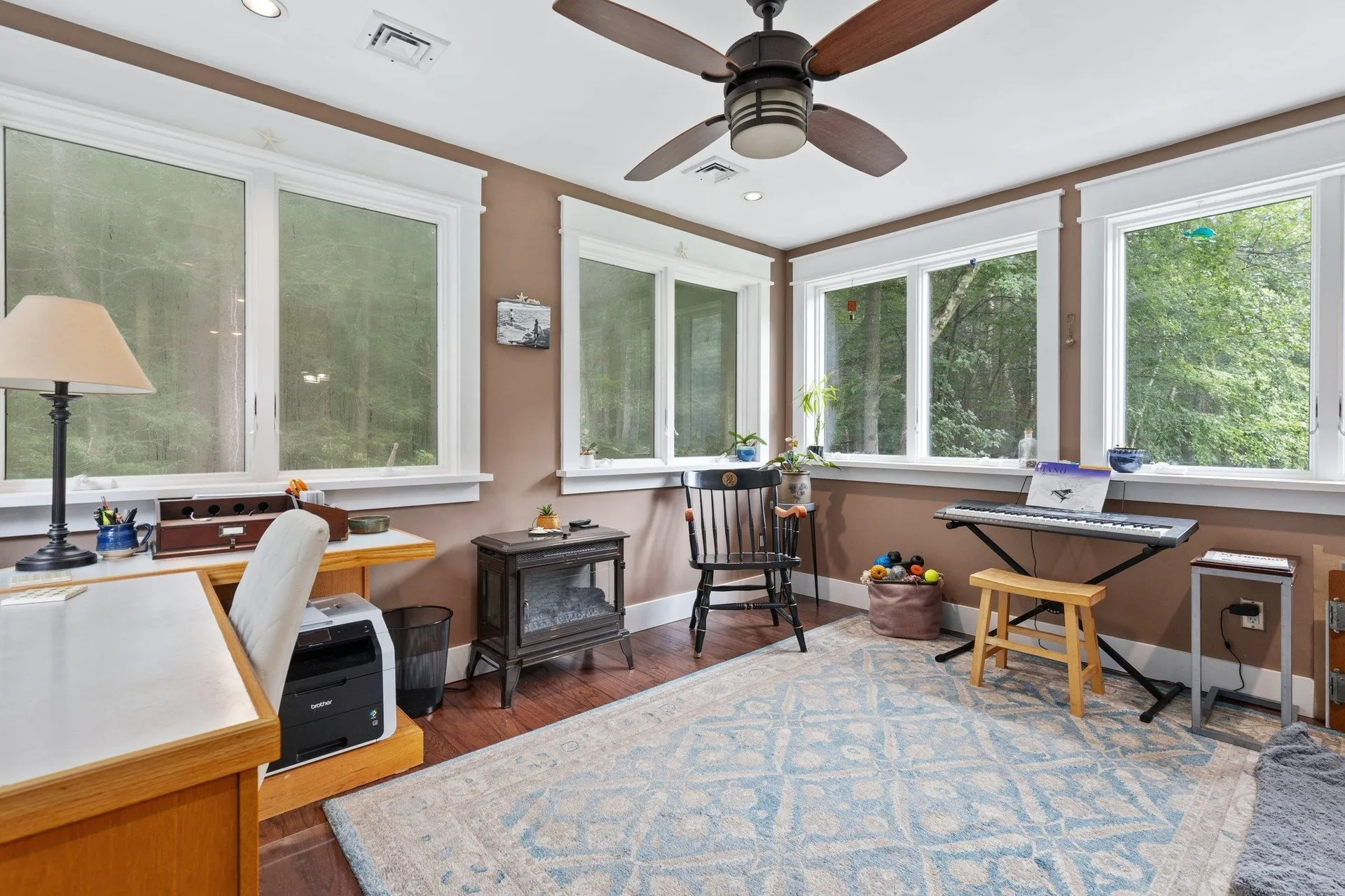 10 Oak Drive Hampton Falls NH 03844
