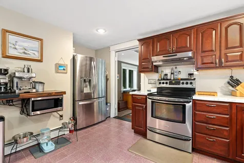 10 Oak Drive Hampton Falls NH 03844