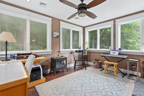 10 Oak Drive Hampton Falls NH 03844