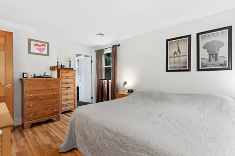 10 Oak Drive Hampton Falls NH 03844