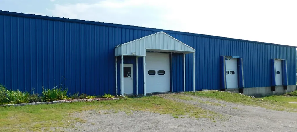5760 Vermont Route 100 Hyde Park VT 05655