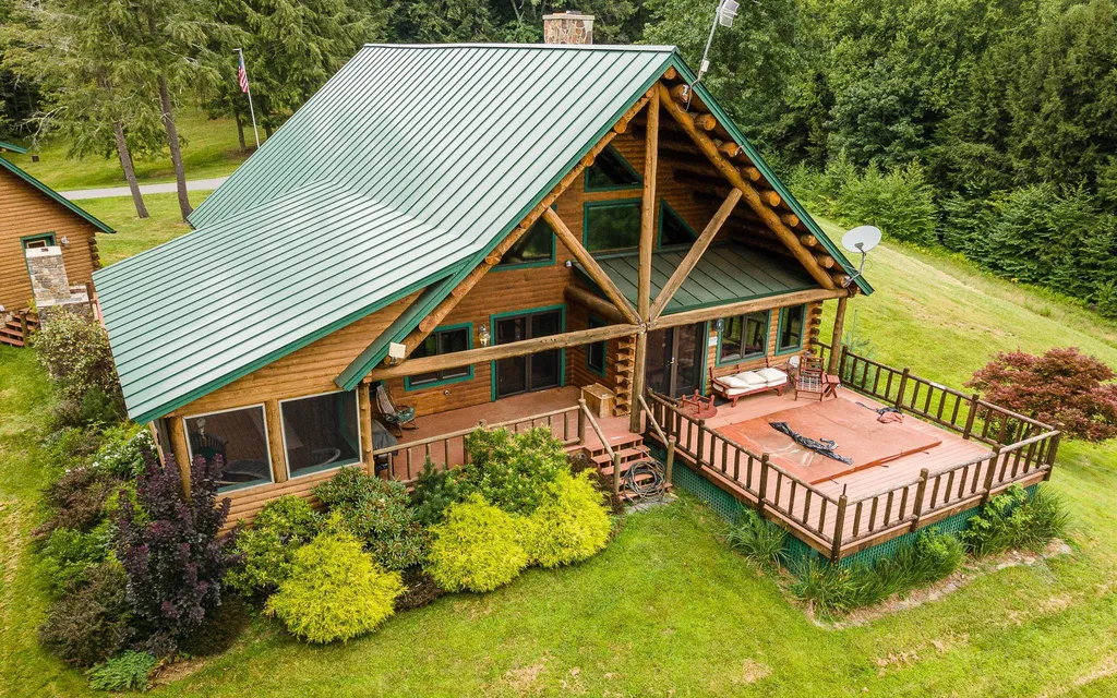 105 Stillwater Way Surry NH 03431