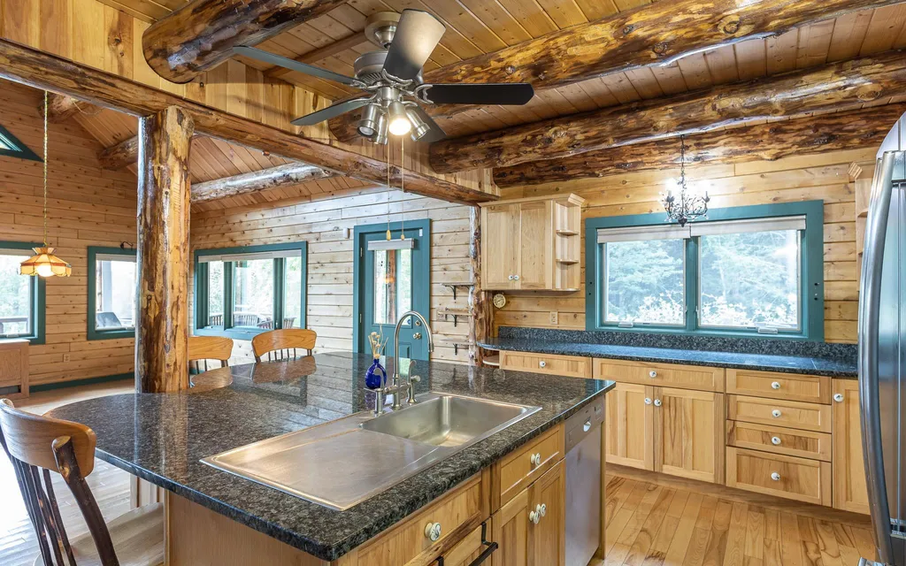 105 Stillwater Way Surry NH 03431