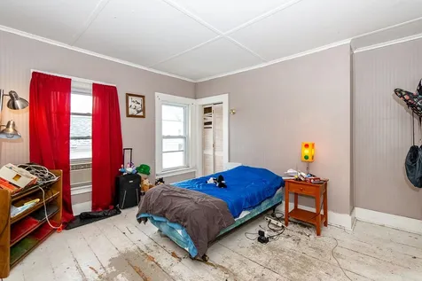 5 Charles Street Rochester NH 03867