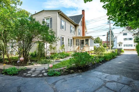 5 Charles Street Rochester NH 03867