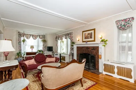 5 Charles Street Rochester NH 03867