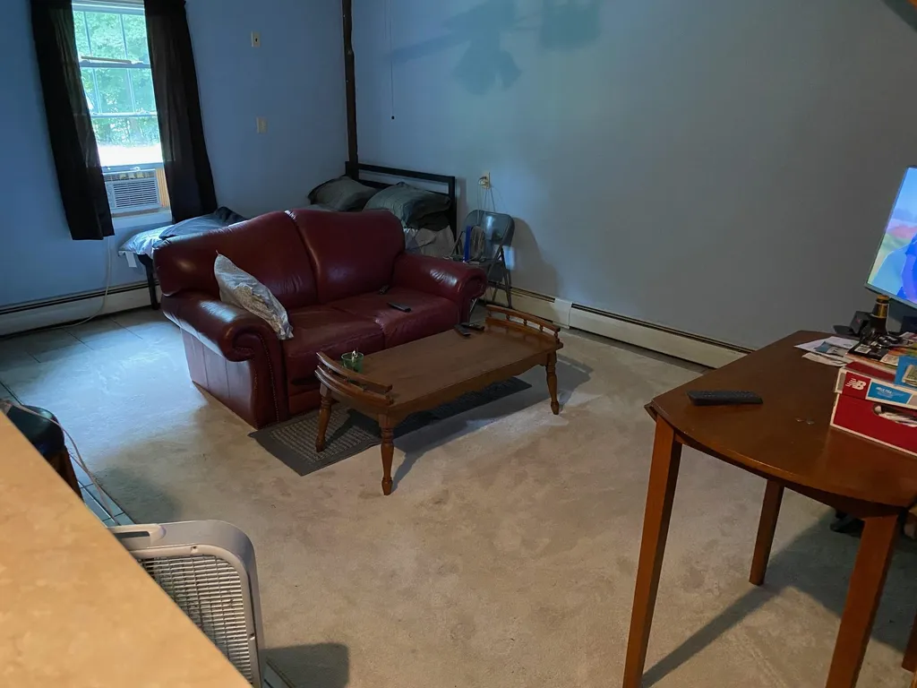 11 Mulberry Street Claremont NH 03743