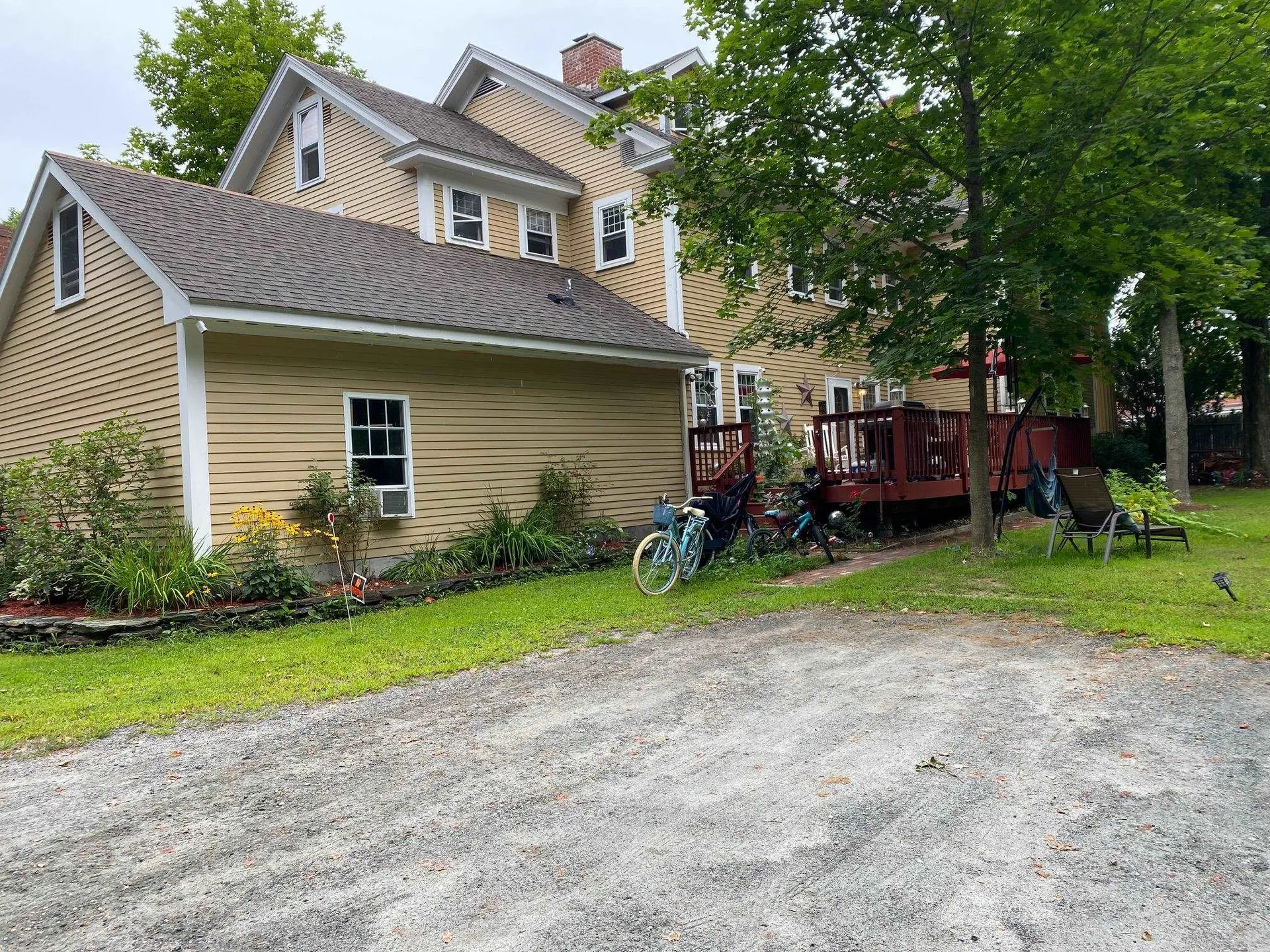 11 Mulberry Street Claremont NH 03743