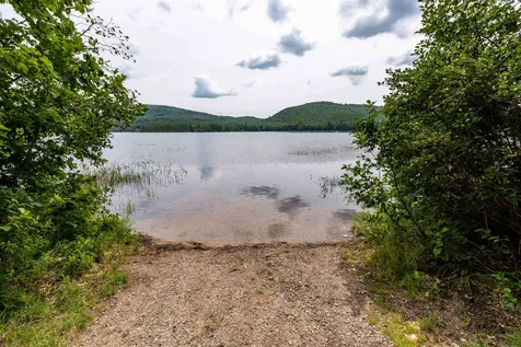 17 Skyline Way Madison NH 03849